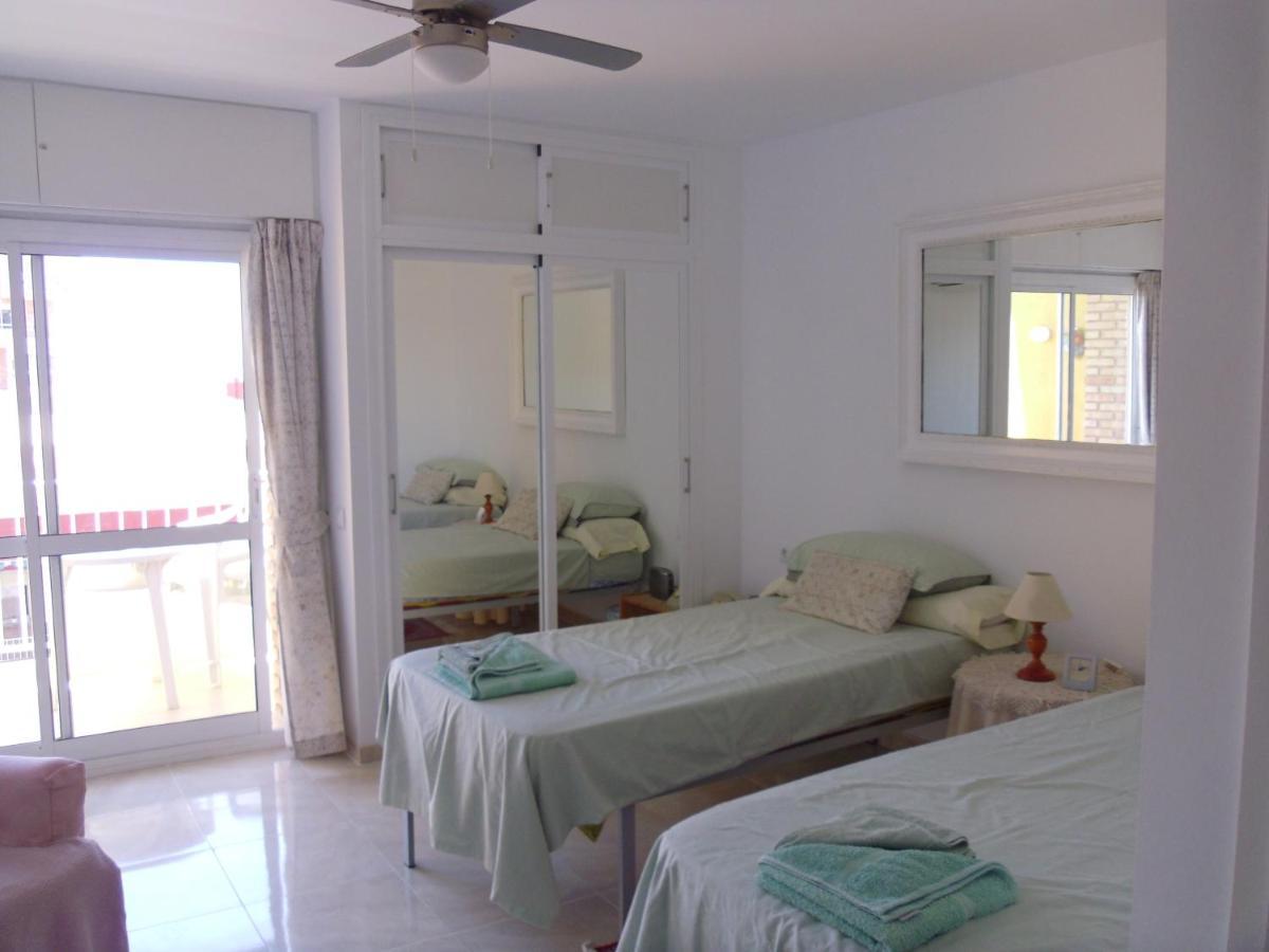 Studio In Hercules With Pool And Sea View Benalmádena Buitenkant foto